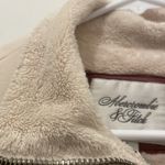 Abercrombie & Fitch cream sherpa long sleeves cotton jacket comfy large Photo 1