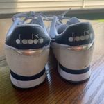 Diadora Women’s Sz US 7 Simple Run Sneakers Photo 8
