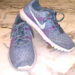 Nike Flex Fury low-top athletic/running shoes Photo 0
