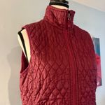 Lands' End  Womens Quilted Front Vest Size Small 6/8 Burgundy Full Zip Primaloft Photo 1