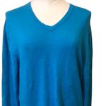 JCPenney JCP large bright aqua turquoise blue long sleeve v Photo 3
