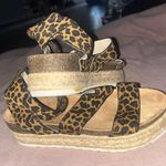 Nature Breeze Tan Platform Sandals Photo 2
