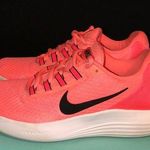 Nike Peach  Lunar Converge Shoe Photo 0