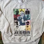 Cincinnati Bengals Joe Burrow Sweatshirt Gray Size M Photo 0