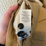 Everlane  The Pleated Chino Short - Classic Khaki Photo 7