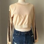 Kittenish  cropped long sleeve top Photo 0