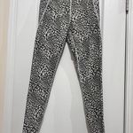 Victoria's Secret Victoria's‎ Secret Dual Pocket High Waisted Leggings - sz S Photo 0