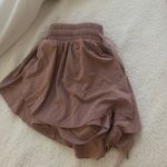 butterfly flowy shorts Pink Photo 1