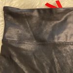 Spanx  Leggings size M excellent condition please see pictures inseam 27” Photo 8