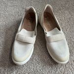 Time And Tru Time and True Comfort Knit Loafers Off-White / Bone Women's Size 8.5 Easy On Off Photo 0