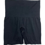Tahari  SZ XL high waisted shaping shorts Photo 0