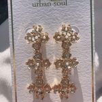 Urban soul gold flower cross drops earrings Photo 0