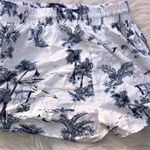 Panama Jack  blue floral shorts size medium with pockets Photo 5