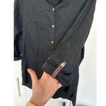 Sherpa Women's Black Hemp Blend Button Photo 2