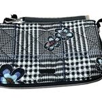 Vera Bradley RFID Wristlet Purse On The Go in Bedford Plaid New Floral Photo 0
