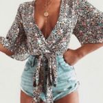 Dalavision V Neck Summer Top Photo 0