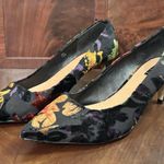 Tahari  Gia Floral Jacquard Kitten Heel Pumps Black Pointed Toe Size 7.5 M Photo 0