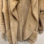 Zenana Outfitters  Plush Tan Teddy Jacket super soft Size medium! Photo 3