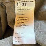 FIGS  Catarina One Pocket Scrub Top Womens Size XS Gray Graphite 2453 Photo 3