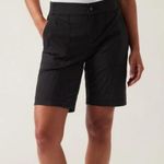 Athleta Women’s  Trekkie Bermuda 2.0 Hiking Outdoor Shorts Black Size 8 Photo 0