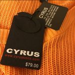 Cyrus light weight ribbed long sleeve scoop neck Top size Medium NWT Photo 4