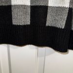 a.n.a A New Approach Oversized . V-Neck Black White Plaid Sweater XL Photo 5