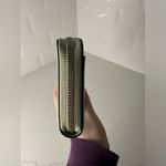 Kate Spade Zippy Wallet Photo 10