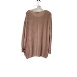 Simply Noelle  sweater  Photo 4