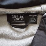 Mountain Hardwear Mountain Hardware Women's‎ Lightweight Hooded Jacket sz L Black Photo 5