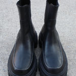 Marc Fisher Women's Black LTD Morgan Leather Lug Sole Chelsea Boot Sz 8.5 Photo 0