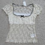 Kimchi Blue Malka Sheer Lace Top NWT Size M - Ivory Photo 4