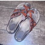 Time & Tru Sandals Photo 0