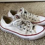 Converse Size 7 -  Chuck Taylor All Star Low Optical White Photo 4