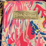 Lilly Pulitzer TIKI PALM PHONE CASE SUNKEN TREASURE PINK WHITE BLUE DRAGONFRUIT Photo 2