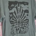 American Eagle  100% COTTON WHIMSIGOTH SKELETON DISTRESSED HALLOWEEN TEE MEDIUM Photo 2