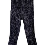 Athleta Salutation Stash Pocket II Capri 569824 Black Print Size XXS Leggings Photo 1