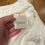 We The Free Free People white denim distressed short women‎ size 25 NWT Photo 2