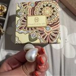 House of Harlow 1960 Gold and White Earrings Photo 3