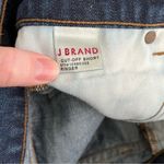 J Brand cut off denim jean shorts in ringer blue wash size 24 Photo 4