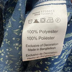 Jachs Girlfriend blue floral button down blouse with rounded hem size medium Photo 6