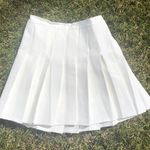 white pleated tennis skirt Photo 0