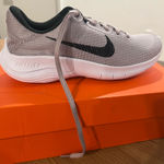 Nike Flex Experience RN 11 Women’s Running Shoes Amethyst Ash/Black Size 6.5 NWT Photo 0
