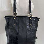 Relic  Black Faux Leather Concealed Carry Purse Croc Embossed Western Boho Photo 0