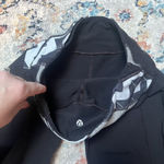 Lululemon  Flare Size 6 Black Leggings With Black And White Waist Reversible Photo 7
