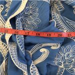 Kindred blue and ivory embroidered flutter sleeve blouse large Photo 6