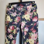 Almost Famous  Grey Skinny Jeans with Floral Print Size 1 Photo 3