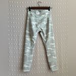 Athleta Elation Camo 7/8 Tight S Gray White Cami Photo 1