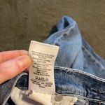 Hudson Jeans Women’s distressed Blue Jeans Photo 2