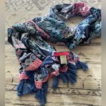 Lilly Pulitzer NWOT  Scarf Photo 2