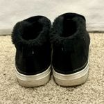 Toms Women’s Paxton Slip On Sneakers Black Faux Fur Size 7.5 Photo 2
